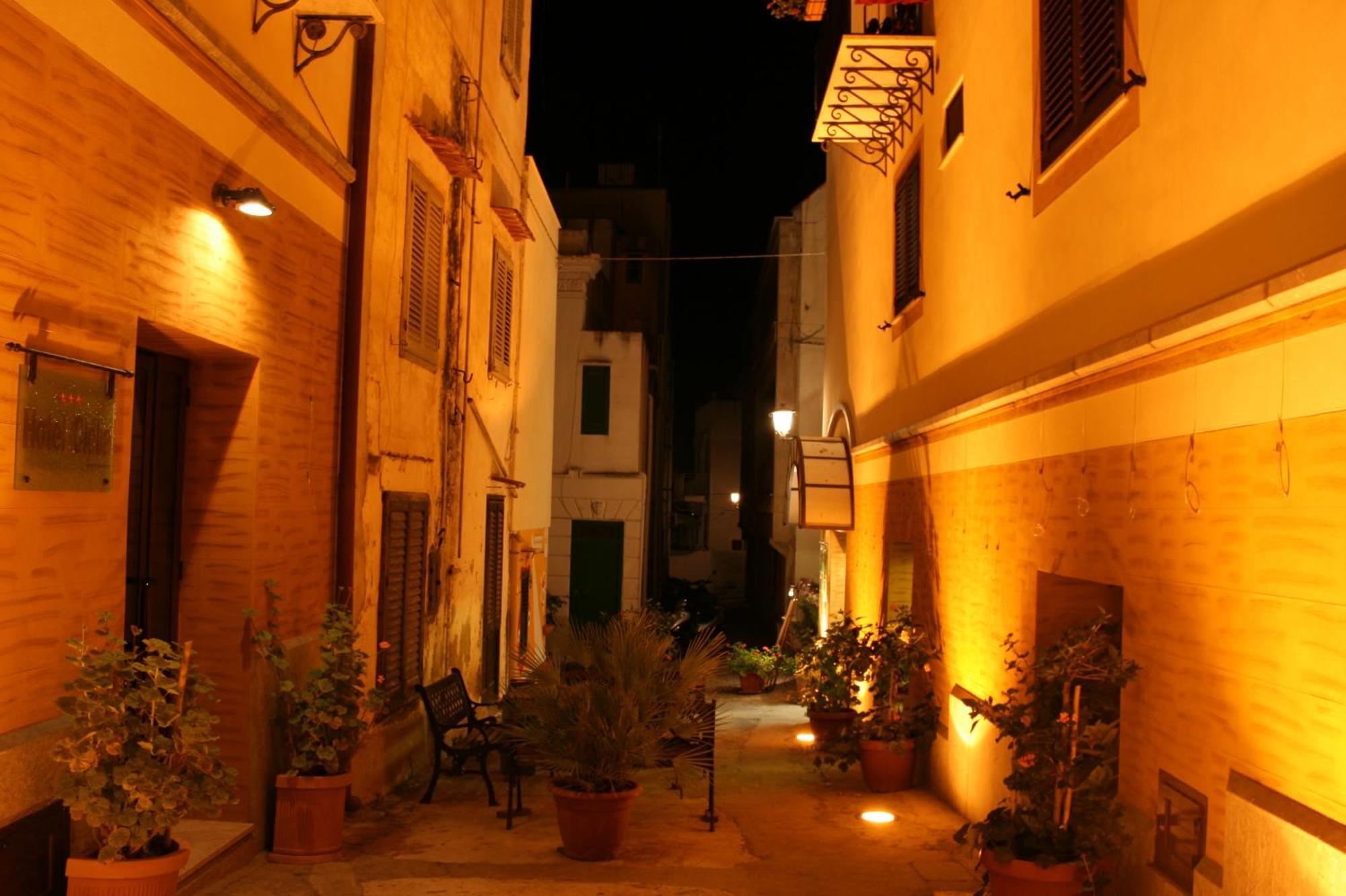 Hotel Clelia Isola di Ustica Exterior foto